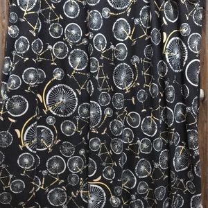 Adorable LuLaRoe Maxi